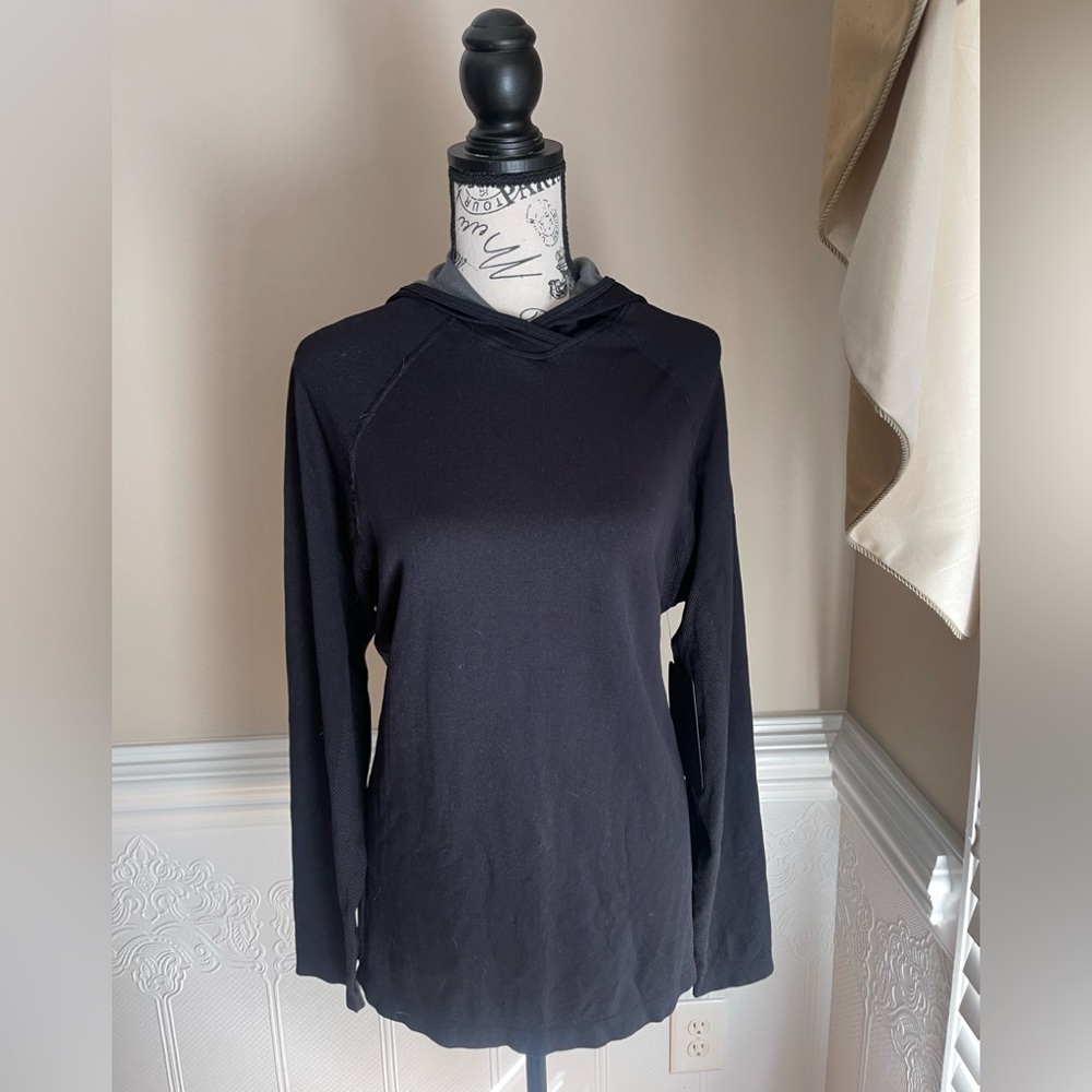 Fabletics The Training Day Hoodie NWT